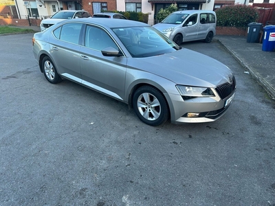 2016 - Skoda Superb Manual