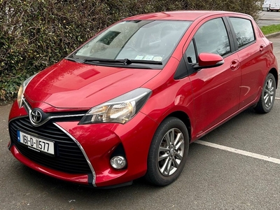 2016 - Toyota Yaris Manual