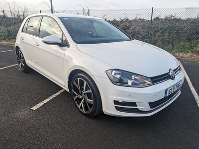 2016 - Volkswagen Golf Manual