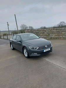 2016 - Volkswagen Passat Manual