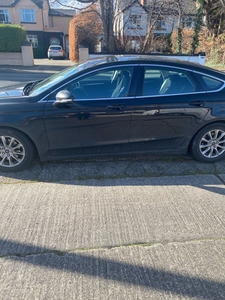 2017 - Ford Mondeo Manual