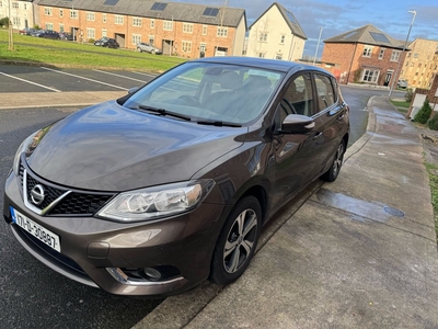 2017 - Nissan Pulsar Manual