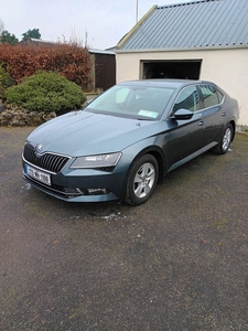 2017 - Skoda Superb Manual