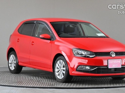 2017 - Volkswagen Polo Automatic