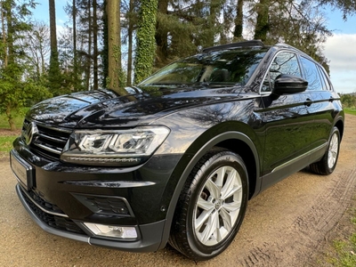 2017 - Volkswagen Tiguan Manual