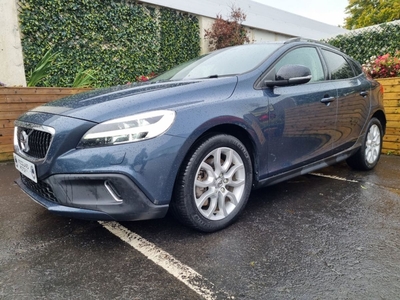 2017 - Volvo V40 Automatic