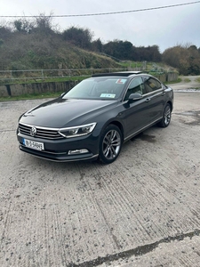 2018 - Volkswagen Passat Manual