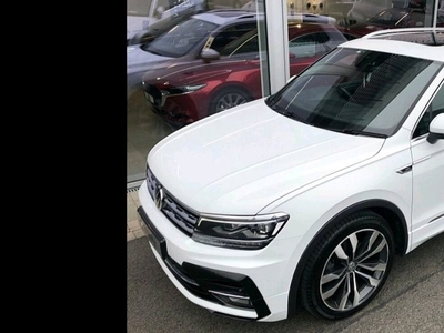 2018 - Volkswagen Tiguan Manual