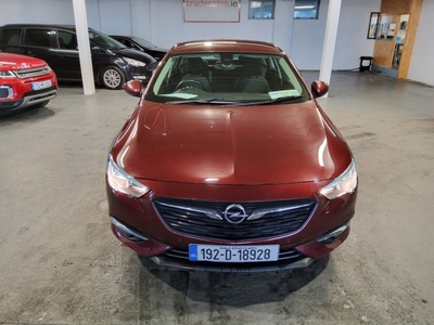 2019 - Opel Insignia Manual