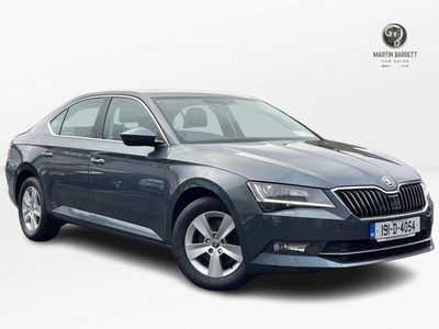 2019 - Skoda Superb Manual