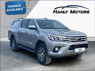 2019 - Toyota Hilux Manual