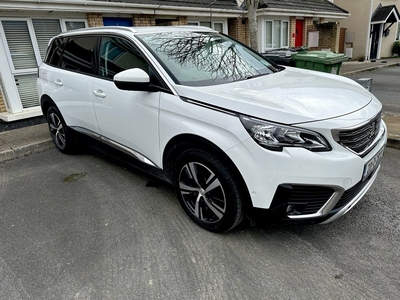 2020 - Peugeot 5008 Automatic