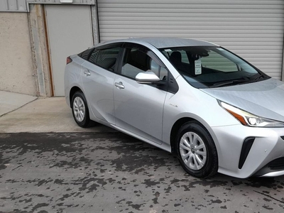 2020 - Toyota Prius Automatic