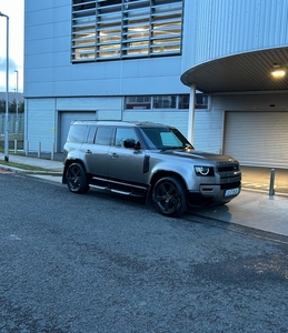 2021 - Land Rover Defender Automatic