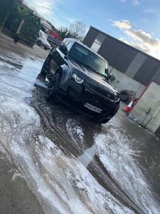 2022 - Land Rover Defender Automatic