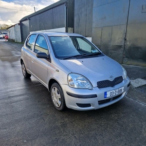 2003 - Toyota Yaris Manual