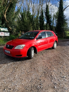 2004 - Toyota Corolla Manual