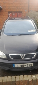 2005 - Vauxhall Zafira ---