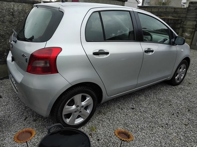 2006 - Toyota Yaris Manual