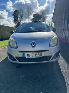 2008 - Renault Twingo Manual