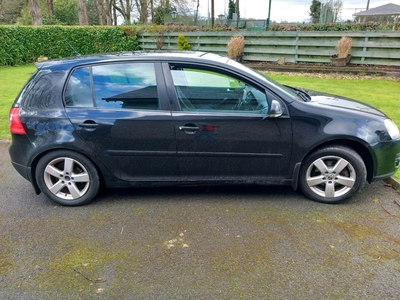 2008 - Volkswagen Golf Manual