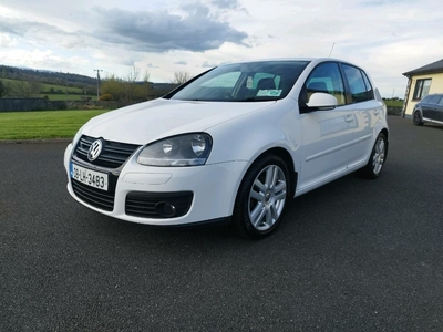 2008 - Volkswagen Golf Manual