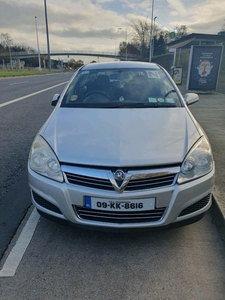 2009 - Vauxhall Astra Manual