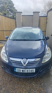 2009 - Vauxhall Corsa ---