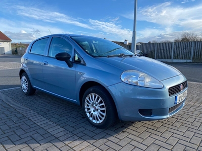 2010 - Fiat Punto Manual