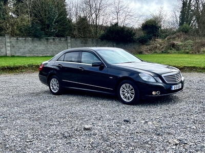 2010 - Mercedes-Benz E-Class Automatic