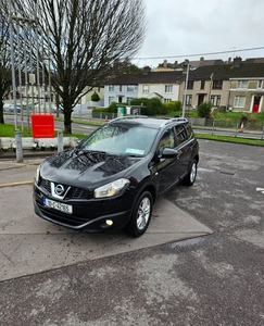 2010 - Nissan Qashqai+2 ---