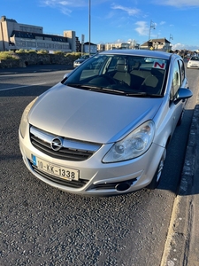 2010 - Opel Corsa Manual