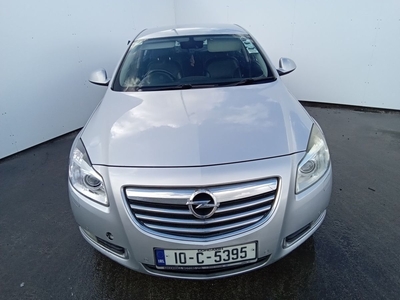 2010 - Opel Insignia Manual