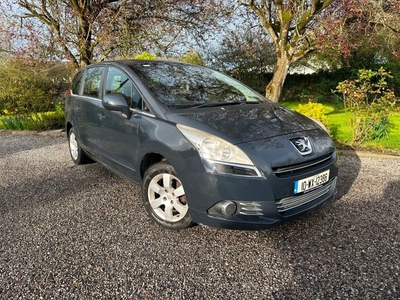 2010 - Peugeot 5008 Manual