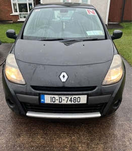 2010 - Renault Clio Manual