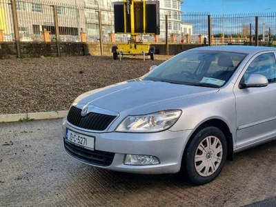 2010 - Skoda Octavia Manual