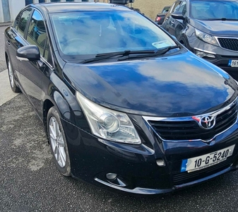 2010 - Toyota Avensis ---