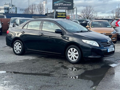 2010 - Toyota Corolla Manual