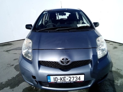 2010 - Toyota Yaris Manual