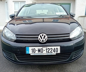 2010 - Volkswagen Golf Manual