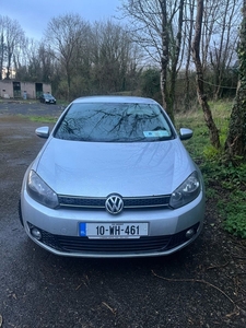 2010 - Volkswagen Golf Manual