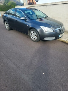 2011 - Opel Insignia Manual