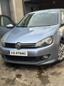 2011 - Volkswagen Golf Manual