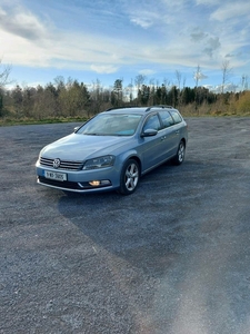 2011 - Volkswagen Passat Manual