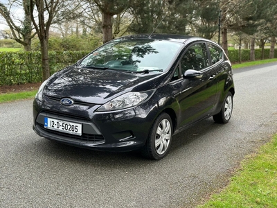 2012 - Ford Fiesta Manual