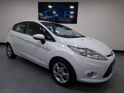 2012 - Ford Fiesta Manual