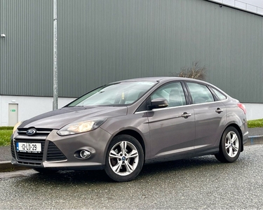 2012 - Ford Focus Manual