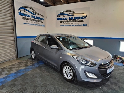 2012 - Hyundai i30 Manual