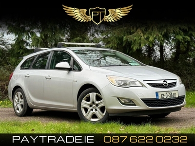 2012 - Opel Astra Manual