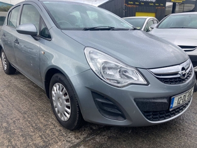 2012 - Opel Corsa Manual